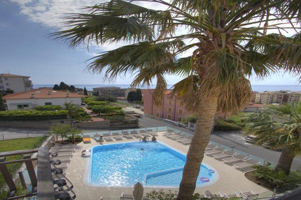 Hotel Casella Pietra Ligure Εξωτερικό φωτογραφία